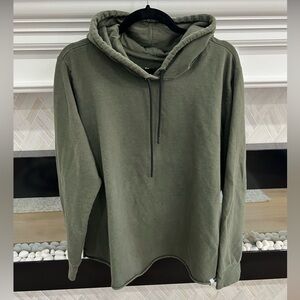 Torrid Active Forest / Olive Green Rolled Hem Hoodie 1X / 14-16